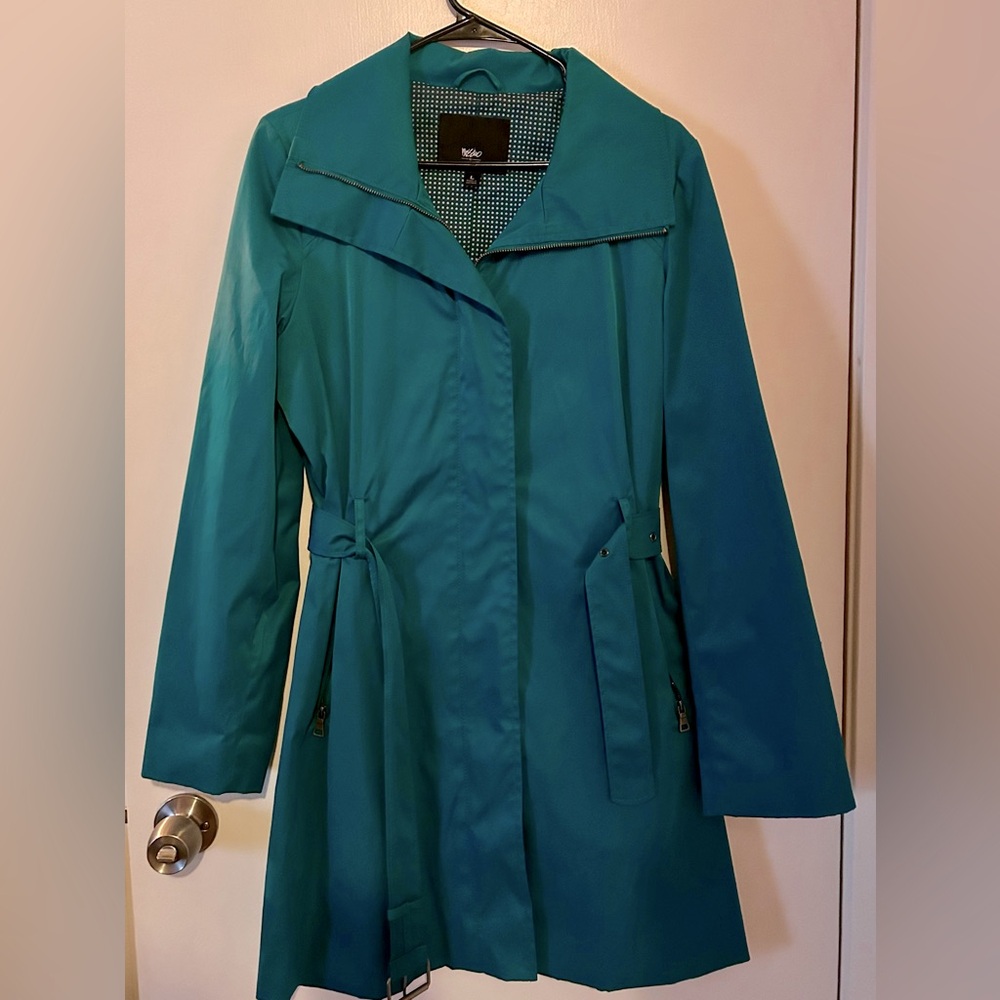 Women’s Massimo teal trench coat. Size Large.